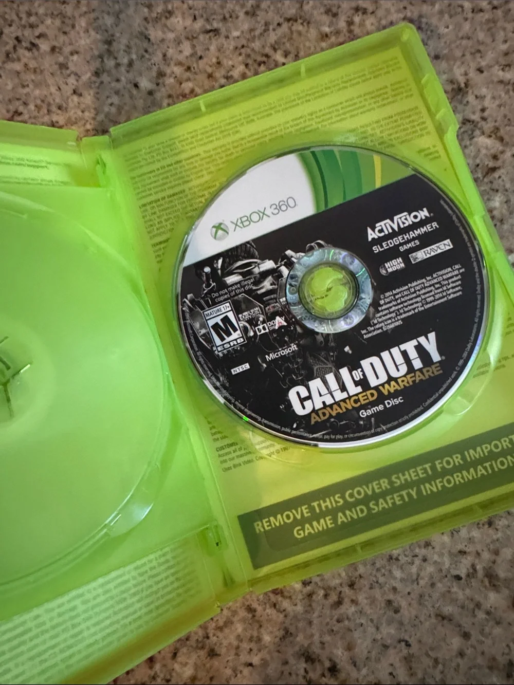 Call of Duty Xbox 360 Game Bundle - Green Cases